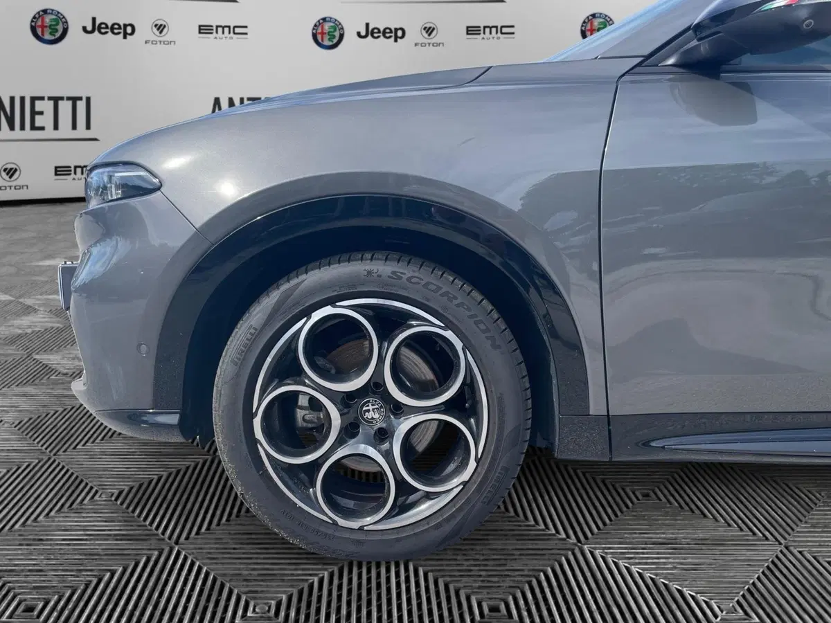 Alfa Romeo Tonale usata a Ancona (20)