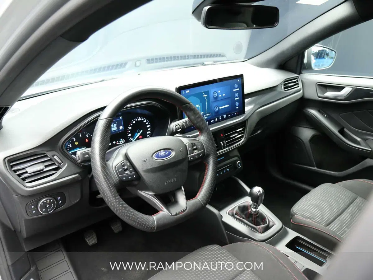 Ford Focus Station Wagon usata a Venezia (14)