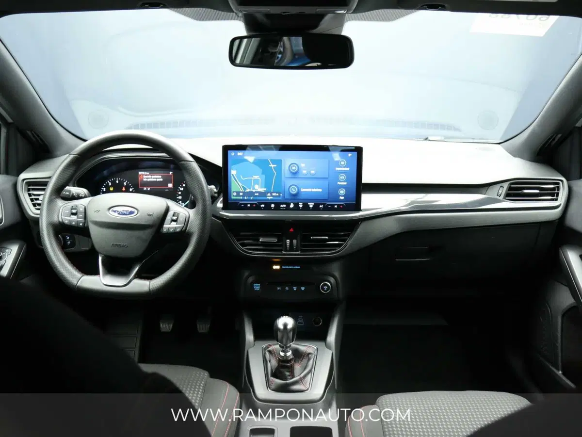 Ford Focus Station Wagon usata a Venezia (9)