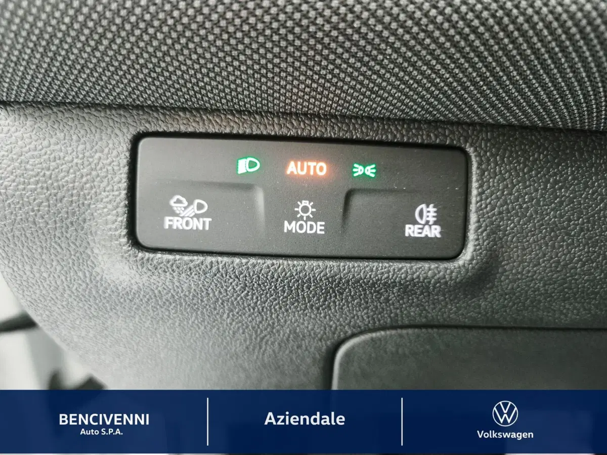 Volkswagen T-Roc usata a Catanzaro (18)