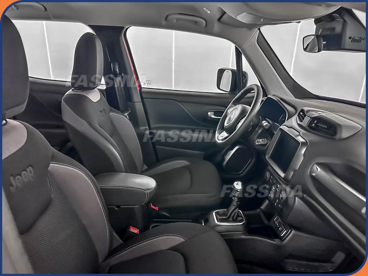Jeep Renegade usata a Milano (13)