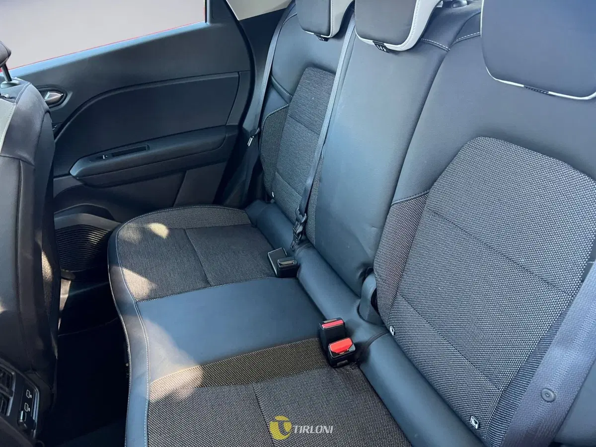 Renault Captur usata a Milano (12)