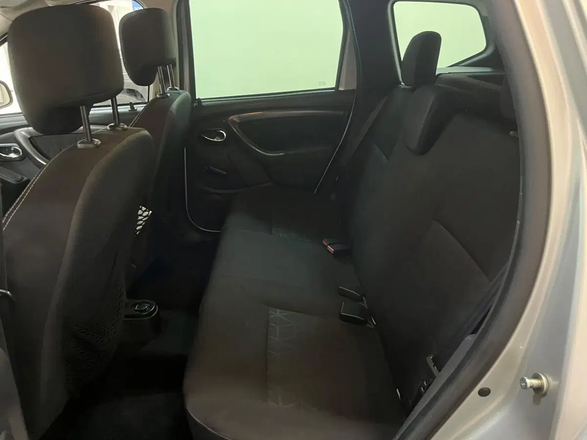 Dacia Duster usata a Lucca (10)