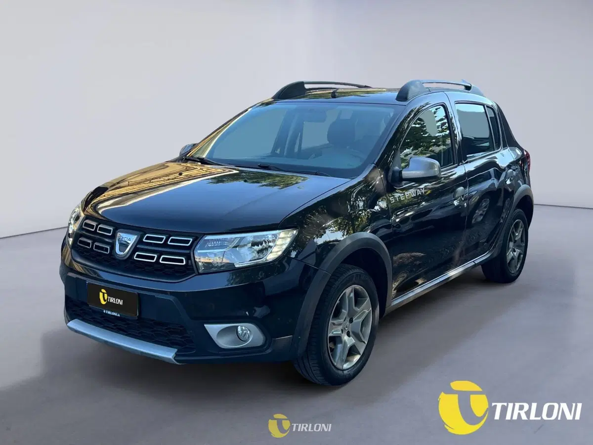 Dacia Sandero usata a Milano (3)
