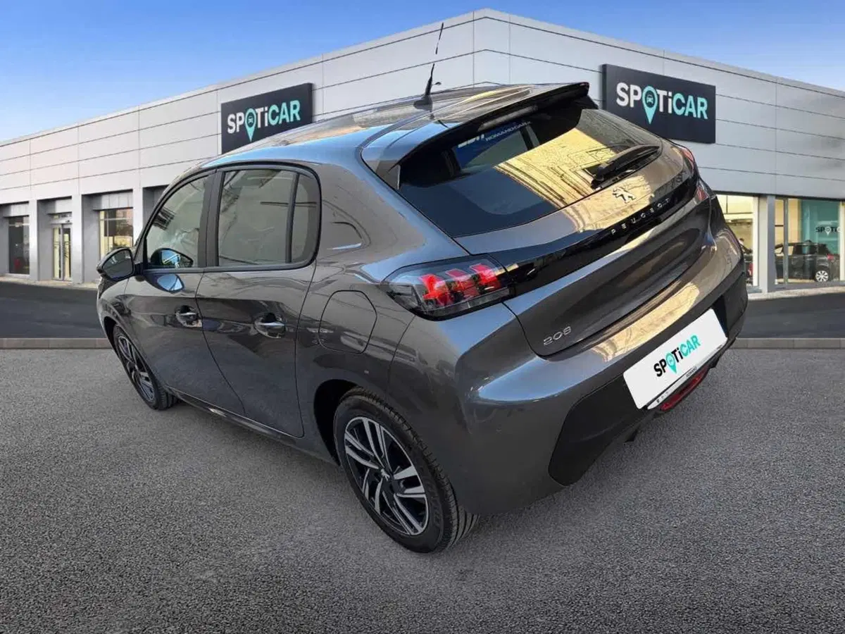 Peugeot 208 usata a Foggia (6)