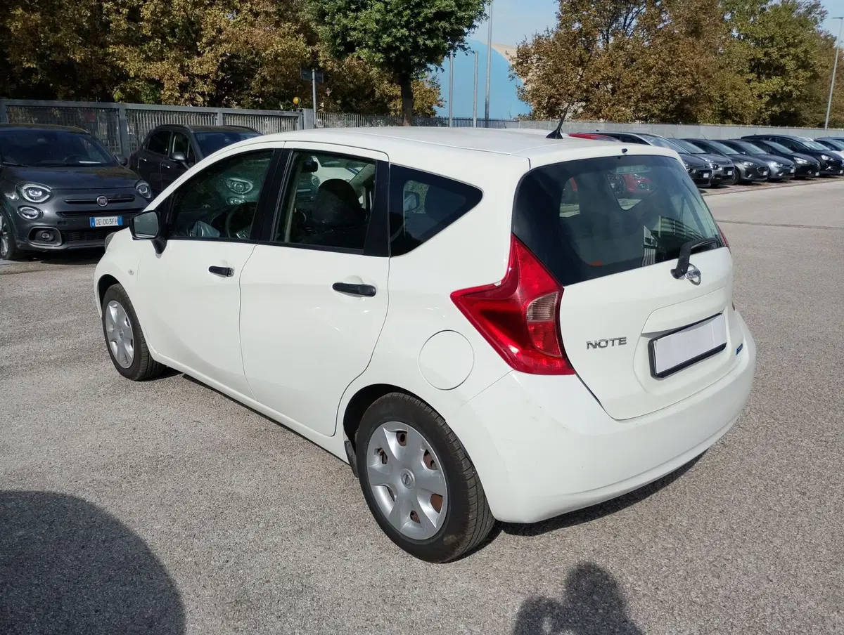 Nissan Note usata a Ravenna (2)