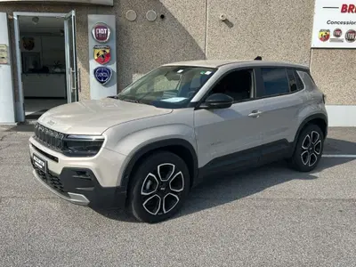 Jeep Avenger 1.2 turbo Summit fwd 100cv del 2025 usata a Verdello