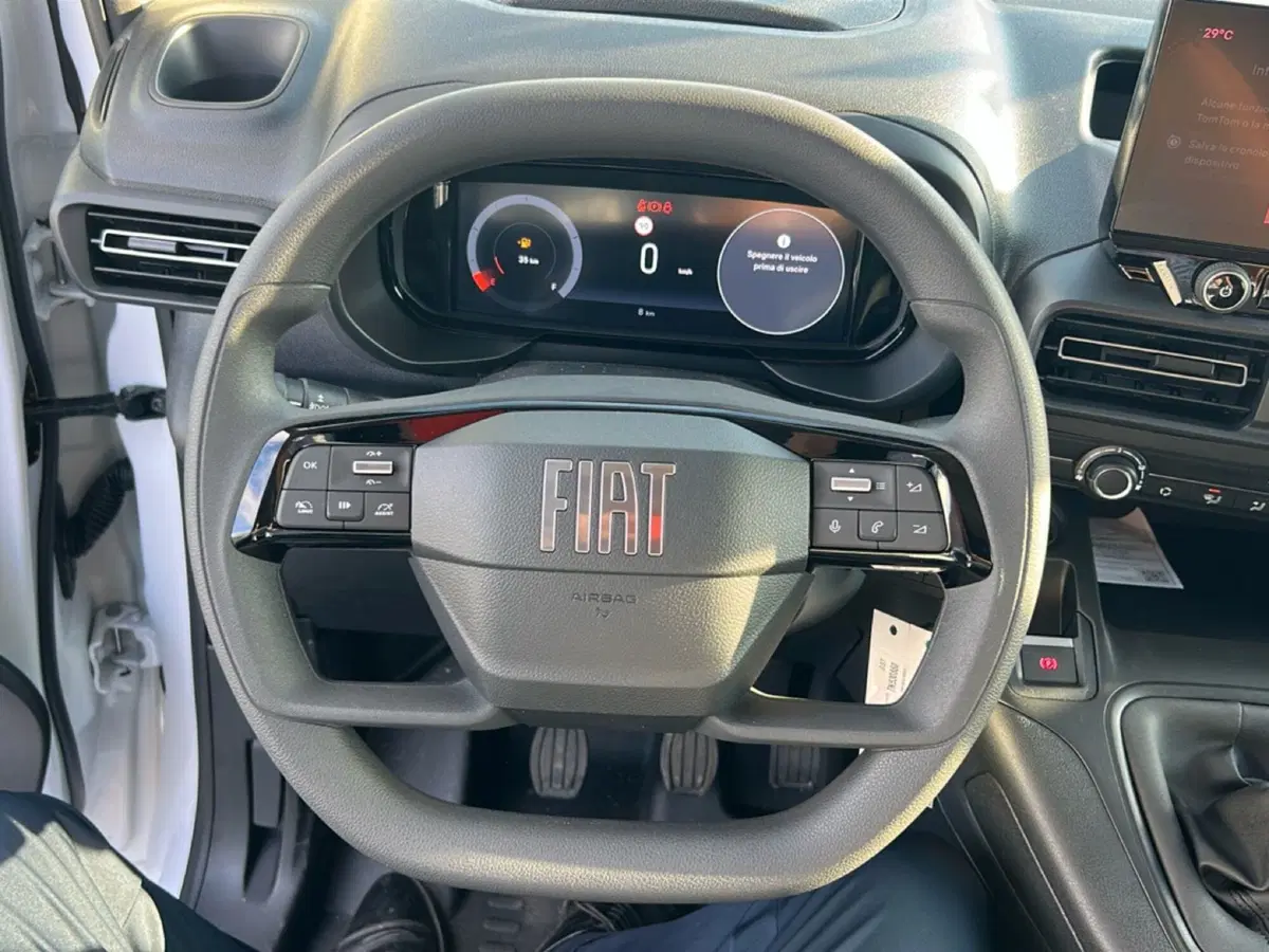 Fiat Doblò Furgone nuova a Bergamo (15)