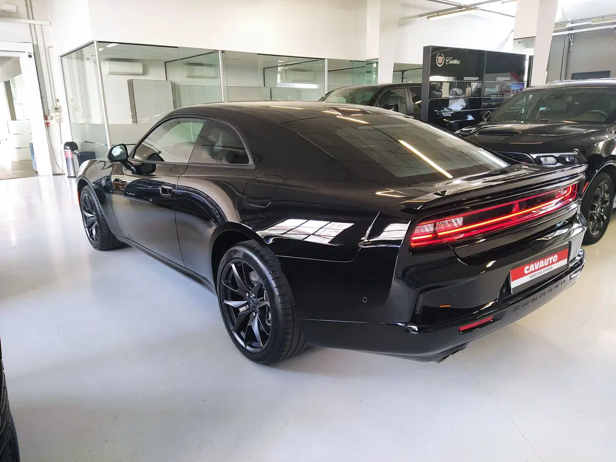 Dodge Charger Coupé nuova a Monza e Brianza (3)