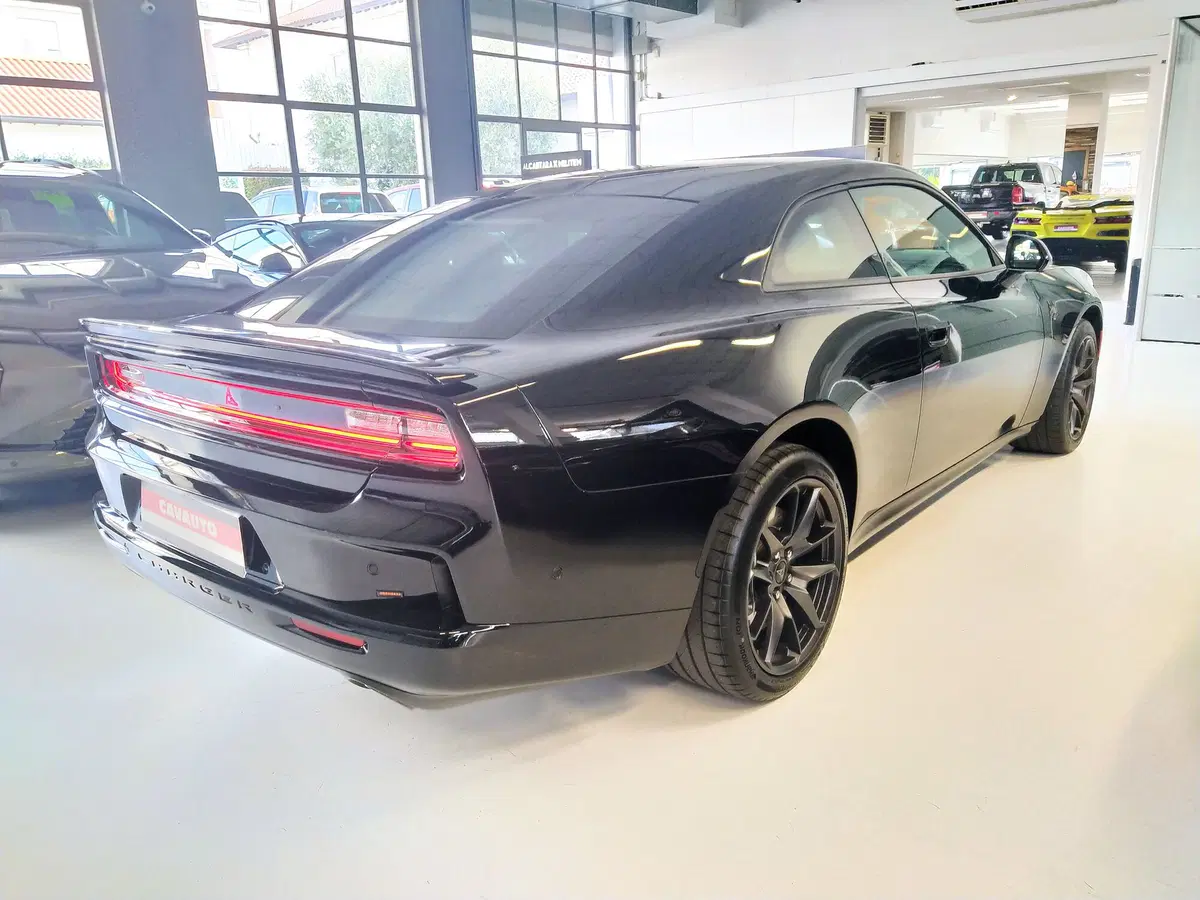 Dodge Charger Coupé nuova a Monza e Brianza (5)