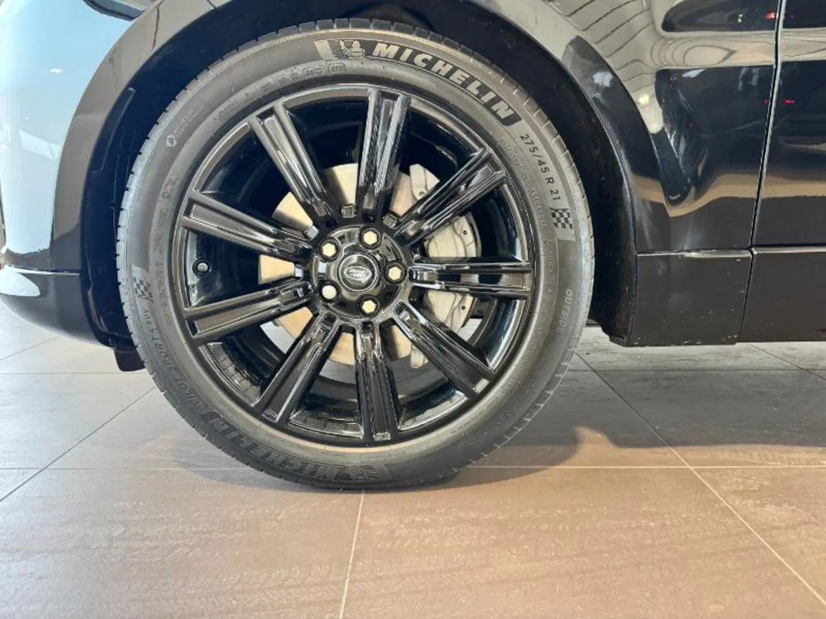 Land Rover Range Rover Sport usata a Venezia (11)