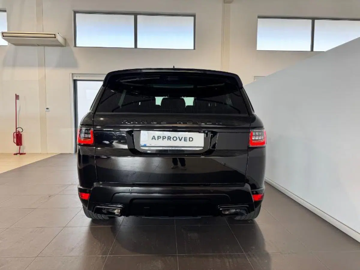 Land Rover Range Rover Sport usata a Venezia (4)