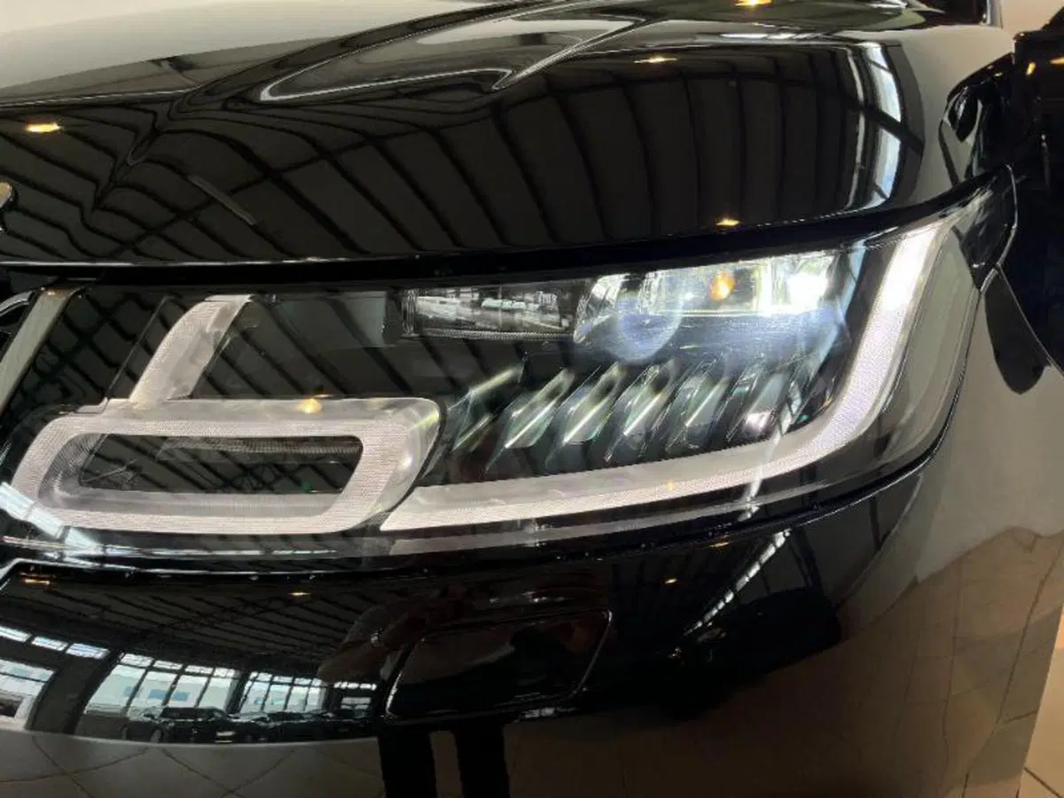 Land Rover Range Rover Sport usata a Venezia (9)