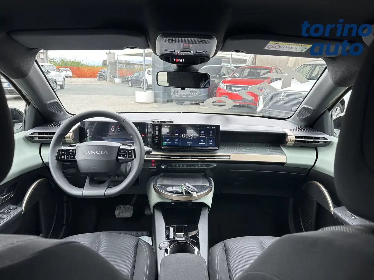 Lancia Ypsilon nuova a Torino (8)
