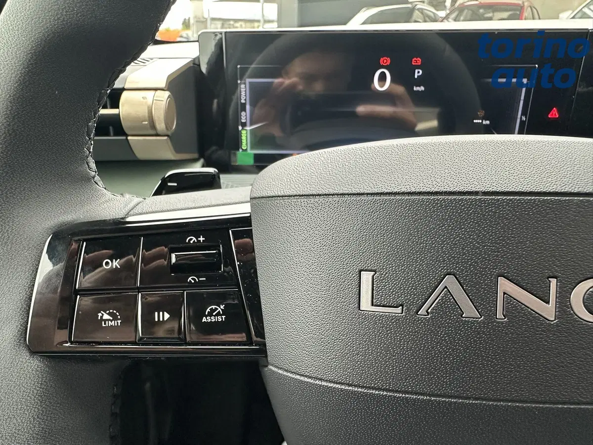 Lancia Ypsilon nuova a Torino (12)