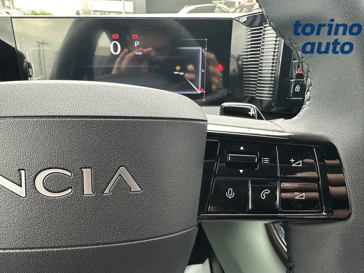 Lancia Ypsilon nuova a Torino (13)