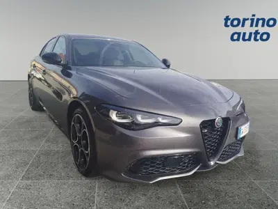 Alfa Romeo Giulia 2.2 Turbodiesel 210 CV AT8 AWD Q4 Veloce nuova a Cherasco