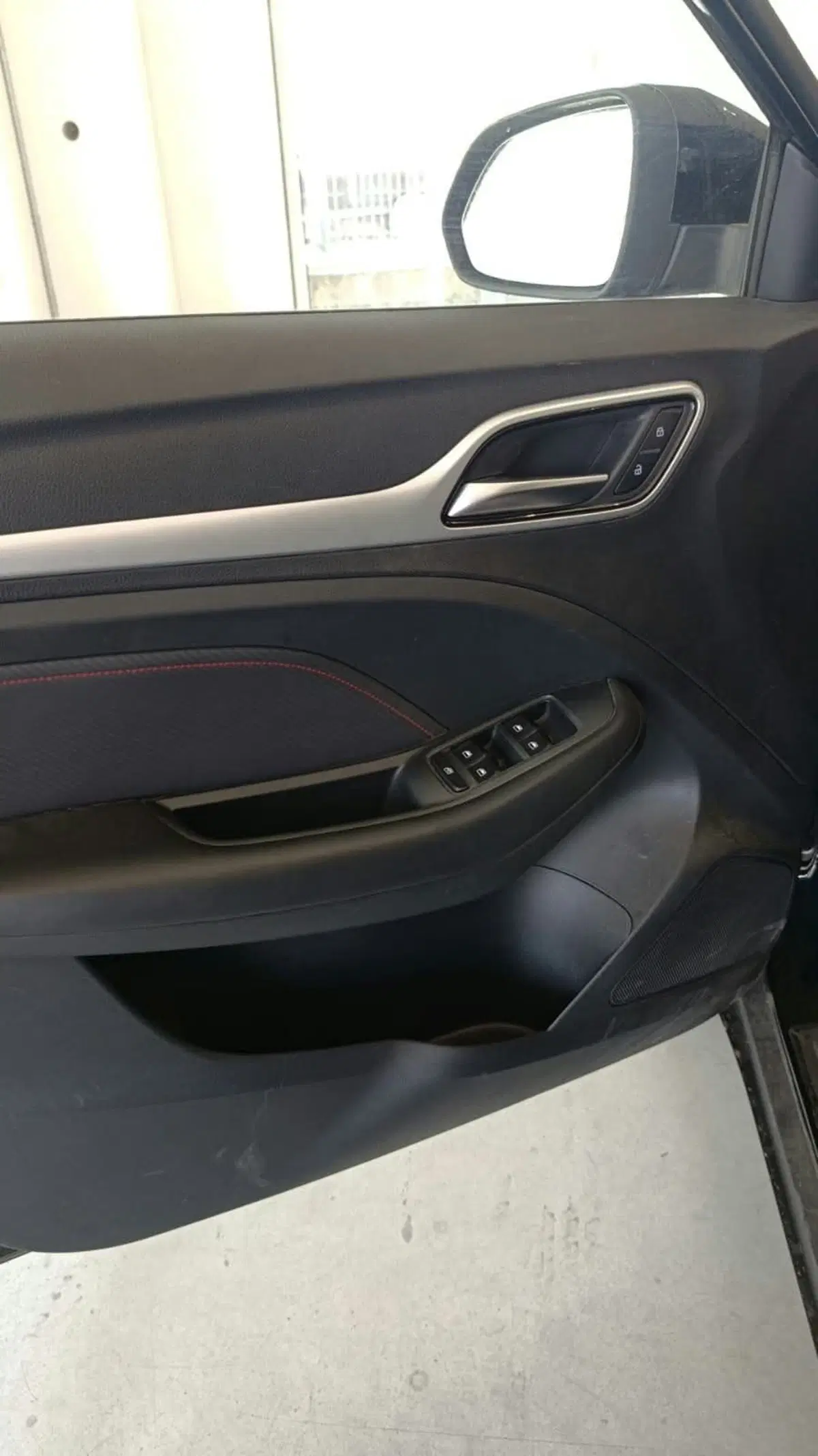 Mg ZS usata a Savona (10)