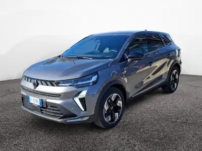 Renault Symbioz 1.3 mild hybrid Techno 140cv auto nuova a Latina