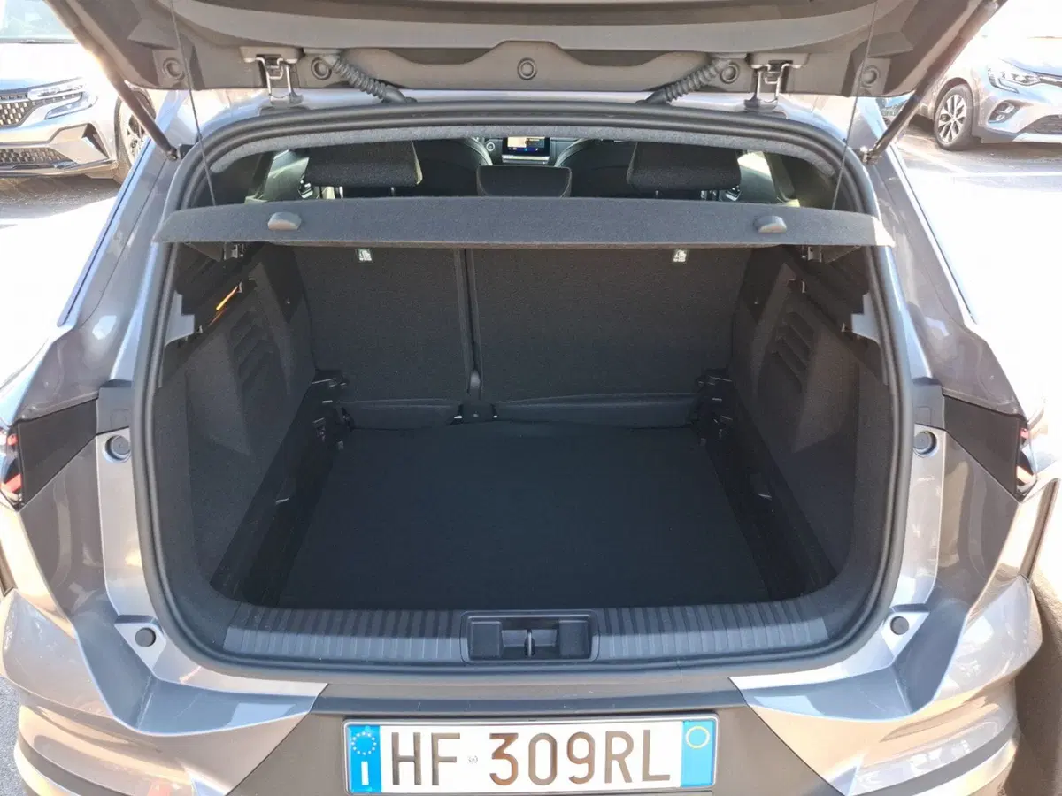 Renault Symbioz nuova a Latina (10)