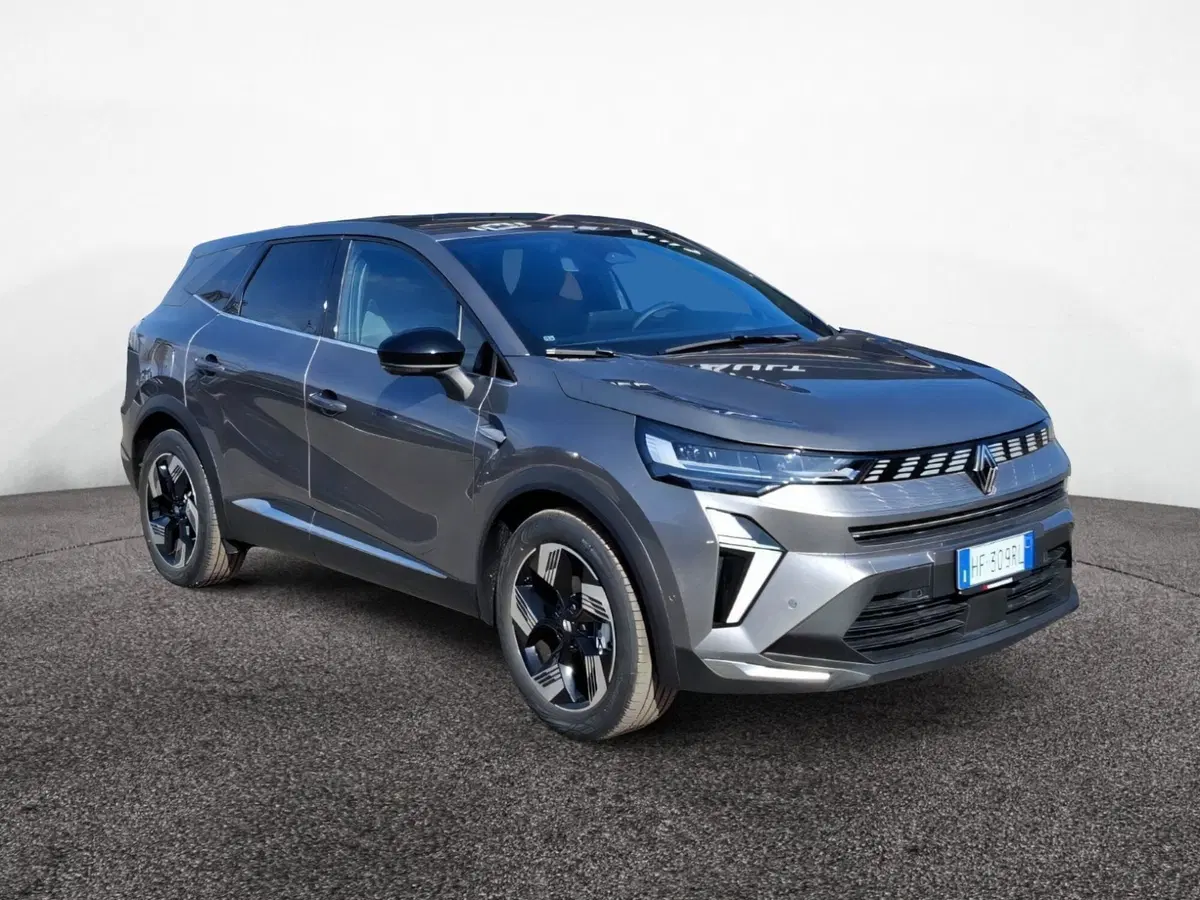Renault Symbioz nuova a Latina (2)