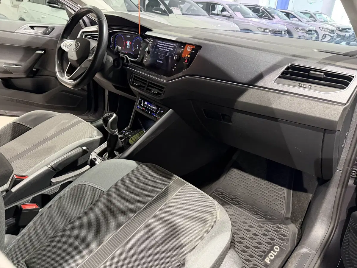 Volkswagen Polo usata a Genova (10)