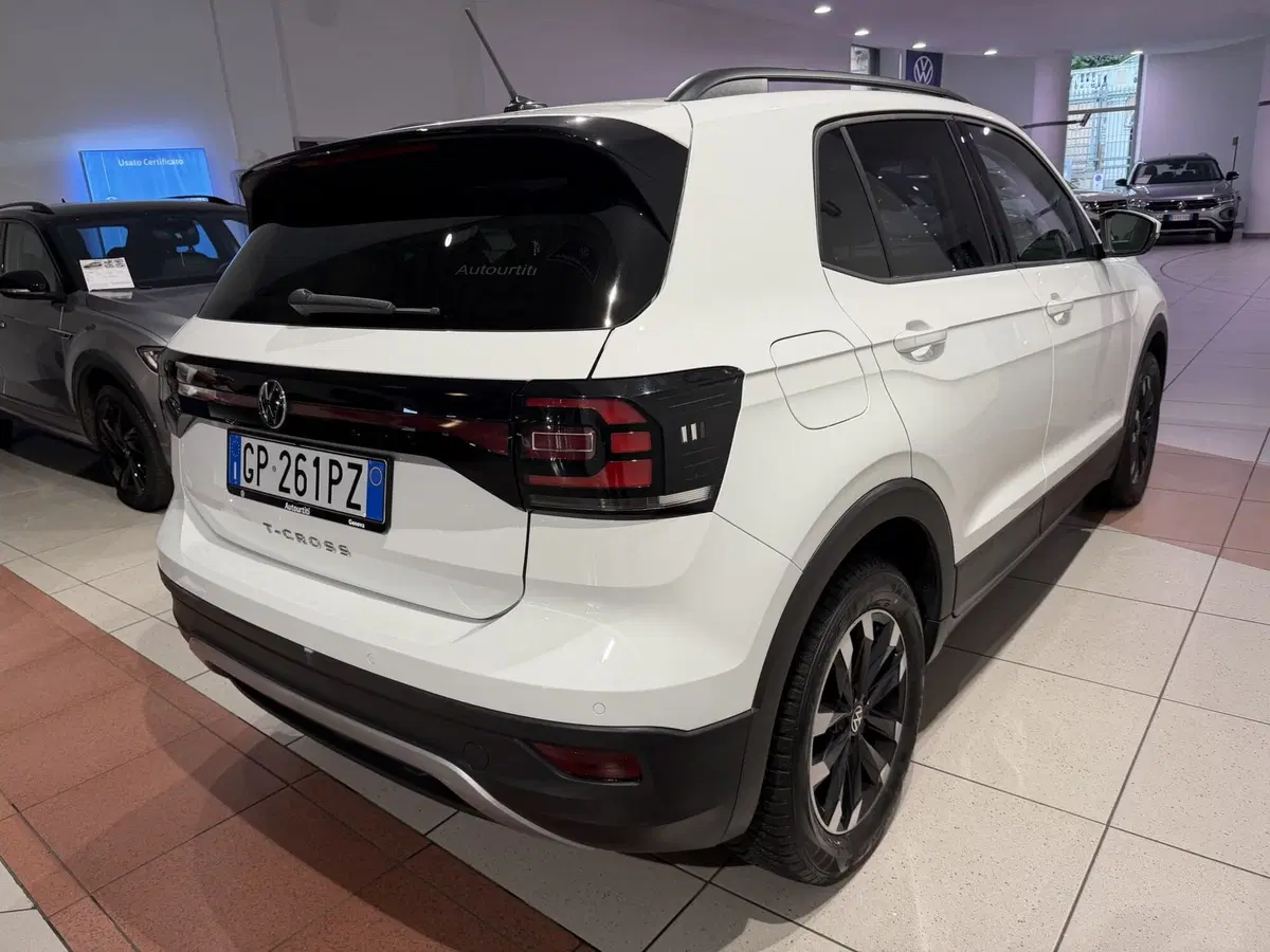 Volkswagen T-Cross usata a Genova (5)