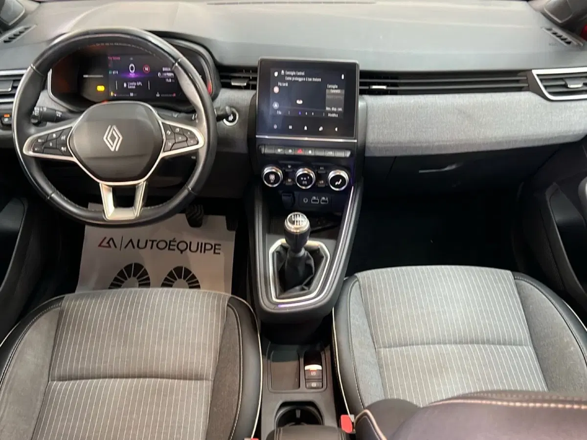 Renault Clio usata a Roma (11)
