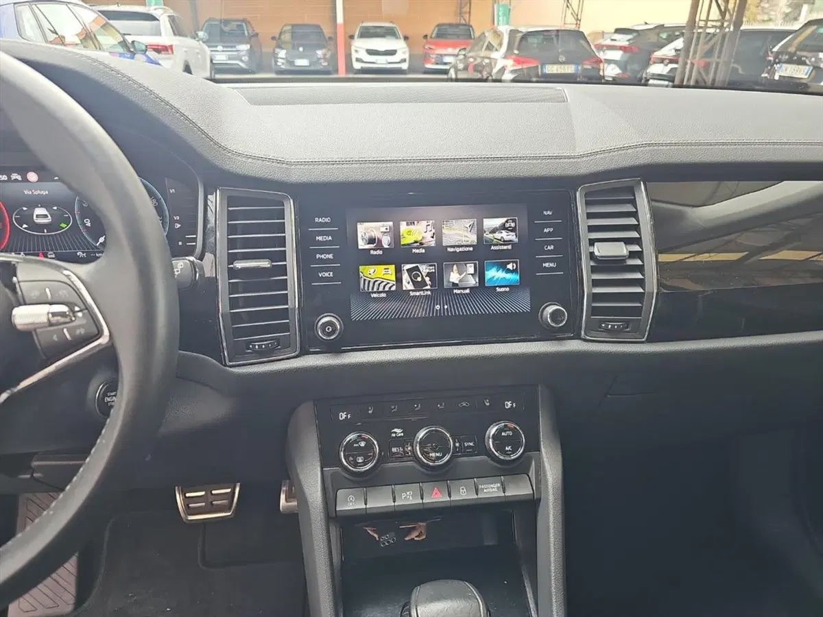 Skoda Kodiaq usata a Lecco (15)