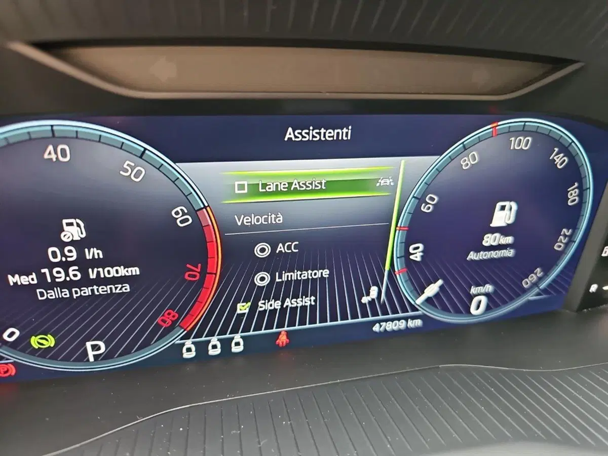 Skoda Kodiaq usata a Lecco (18)