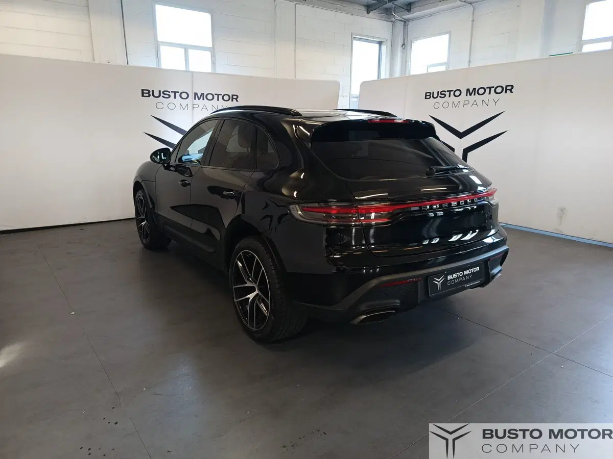 Porsche Macan usata a Varese (6)