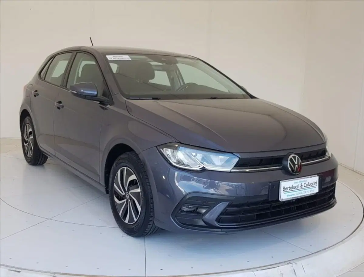 Volkswagen Polo usata a Lucca (8)