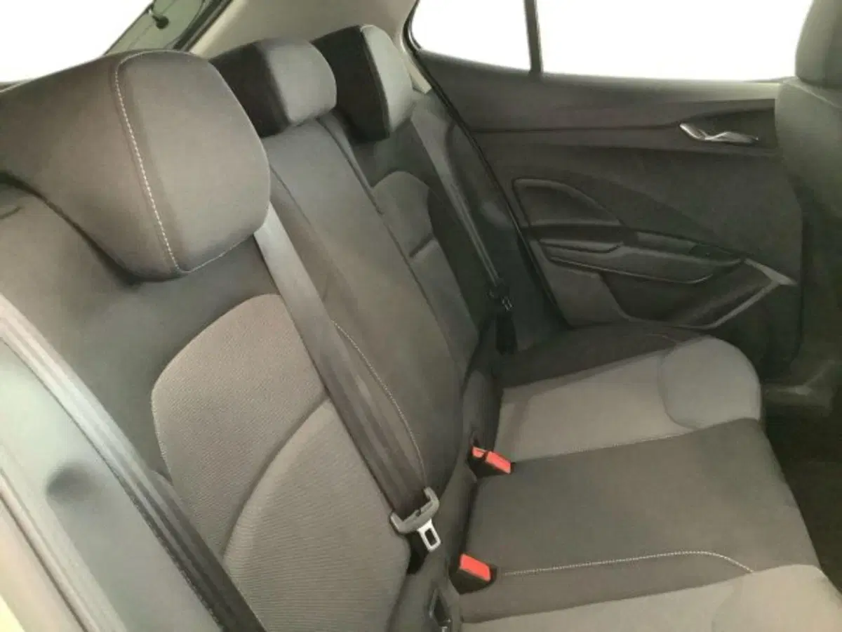 Skoda Fabia nuova a Catania (11)