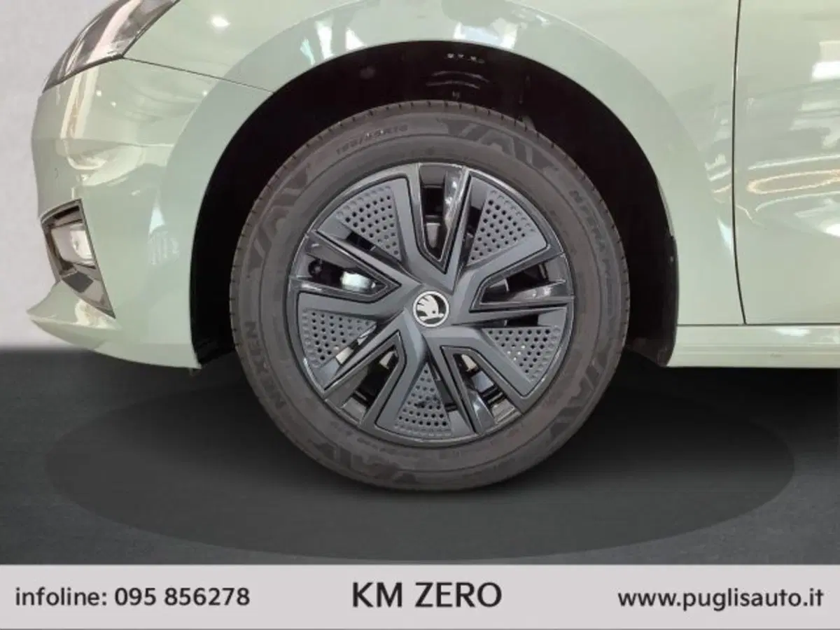 Skoda Fabia nuova a Catania (14)