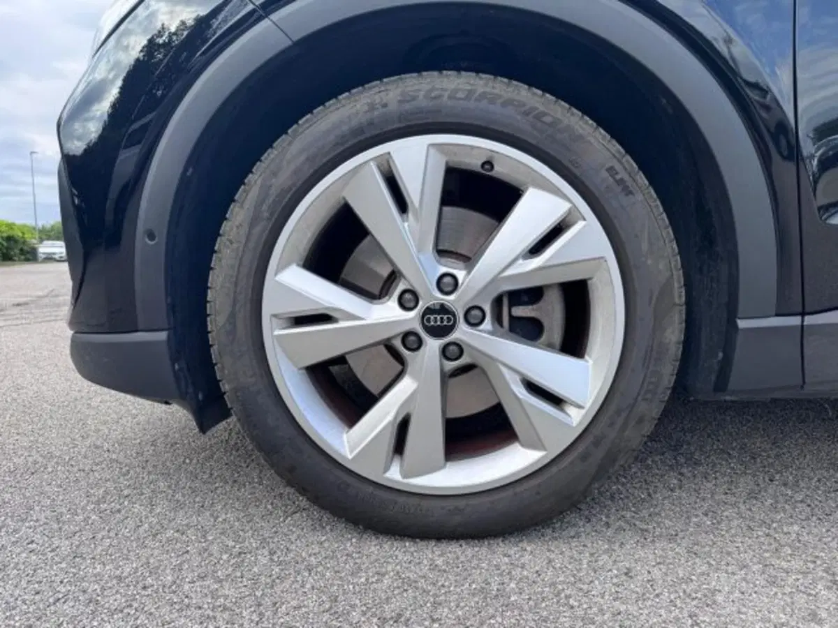 Audi Q4 Sportback usata a Treviso (11)