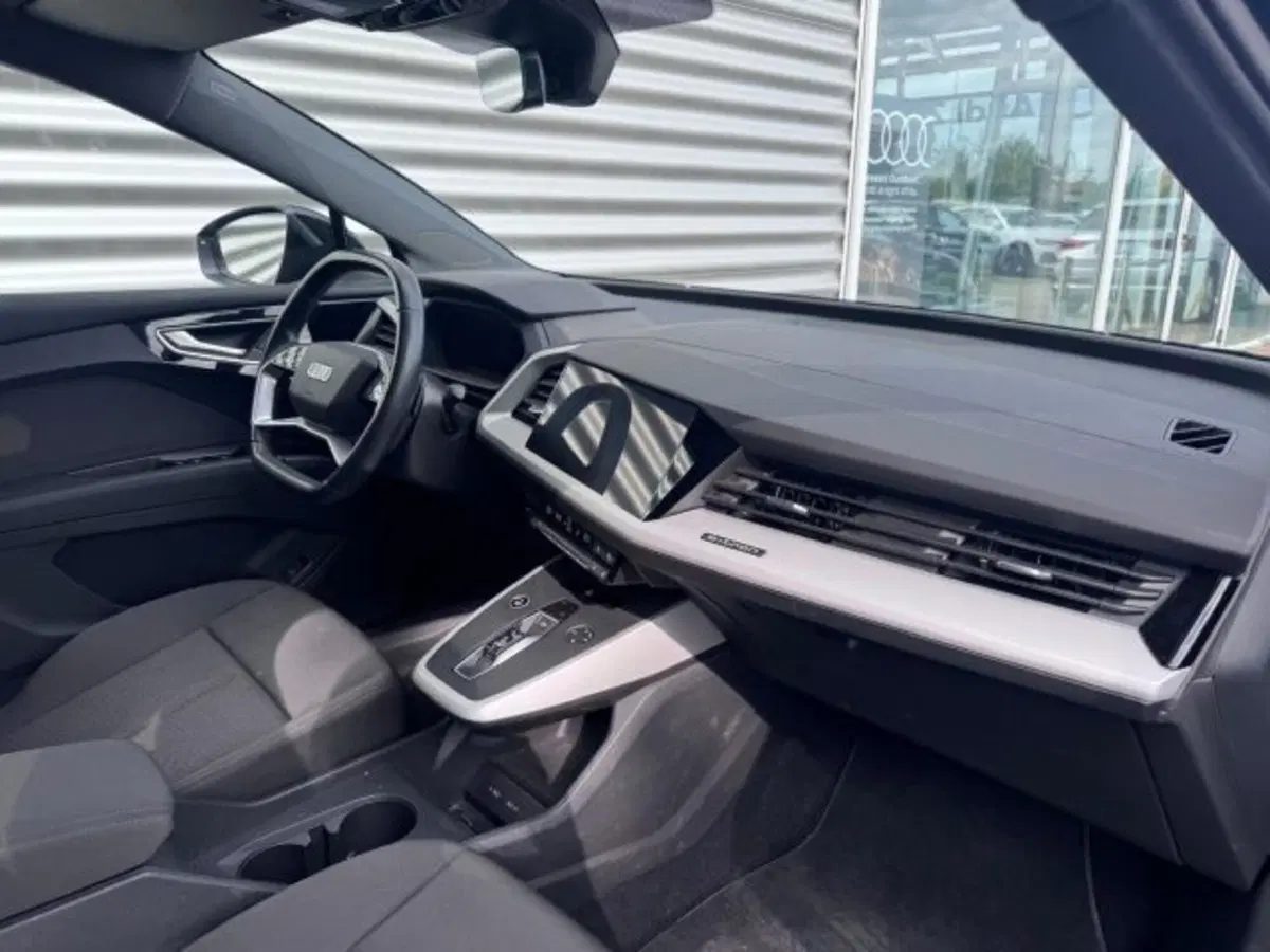 Audi Q4 Sportback usata a Treviso (3)