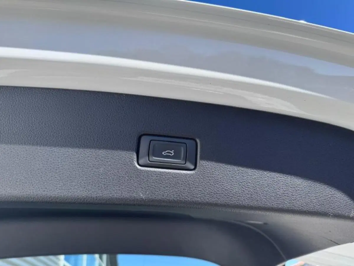Audi Q5 Sportback usata a Treviso (11)