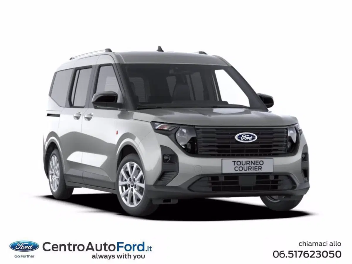 Ford Tourneo Courier nuova a Roma