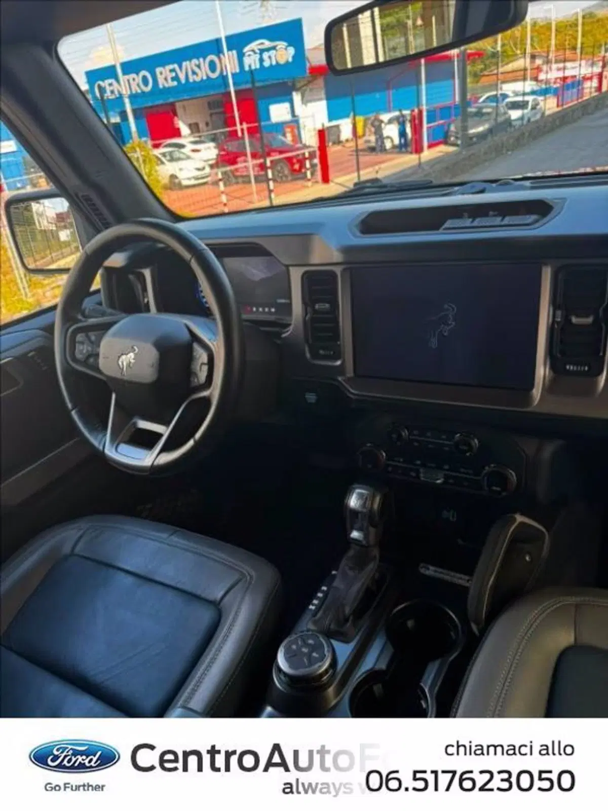 Ford Bronco usata a Roma (11)