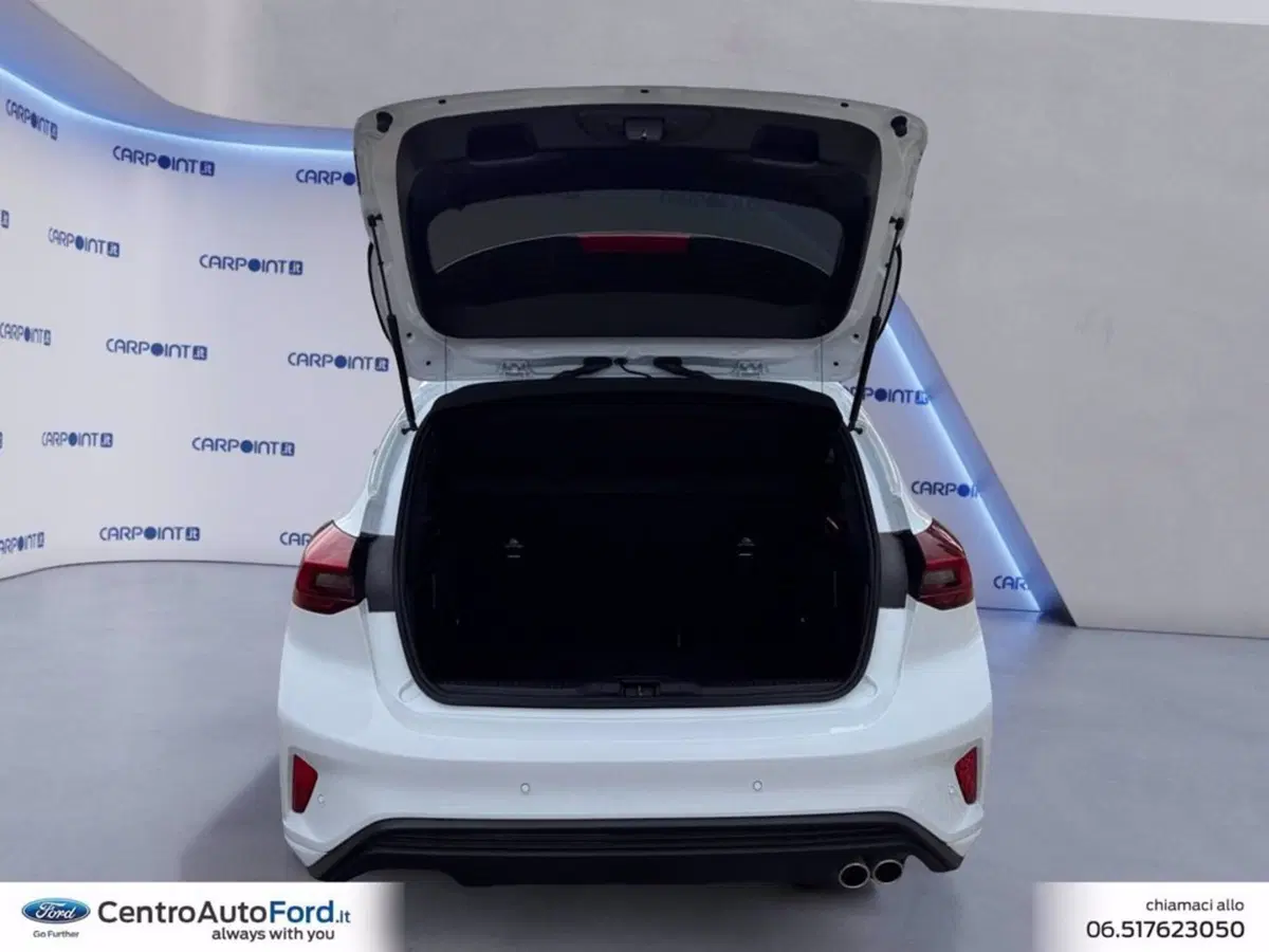 Ford Focus nuova a Roma (17)