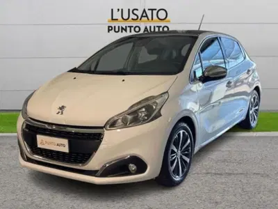 Peugeot 208 82 5 porte Allure del 2018 usata a Ancona