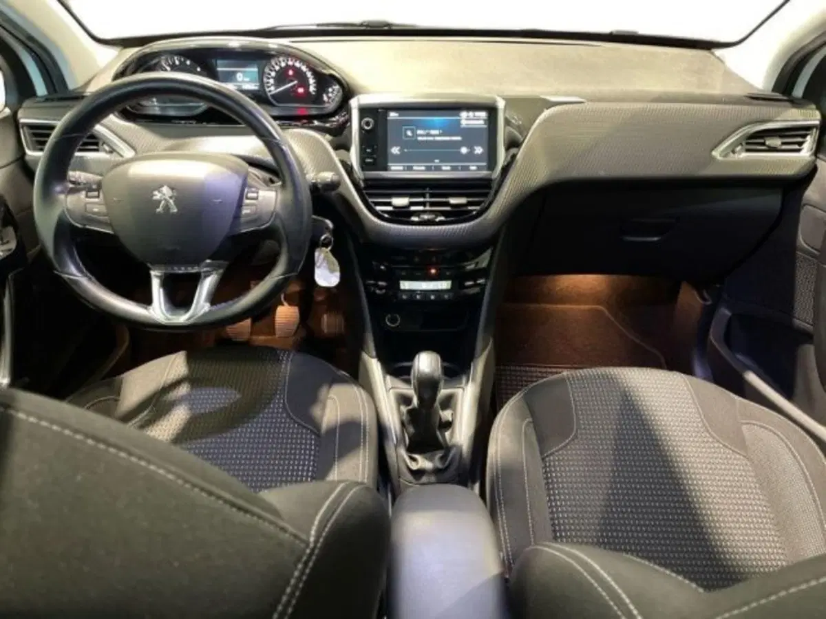 Peugeot 208 usata a Ancona (11)