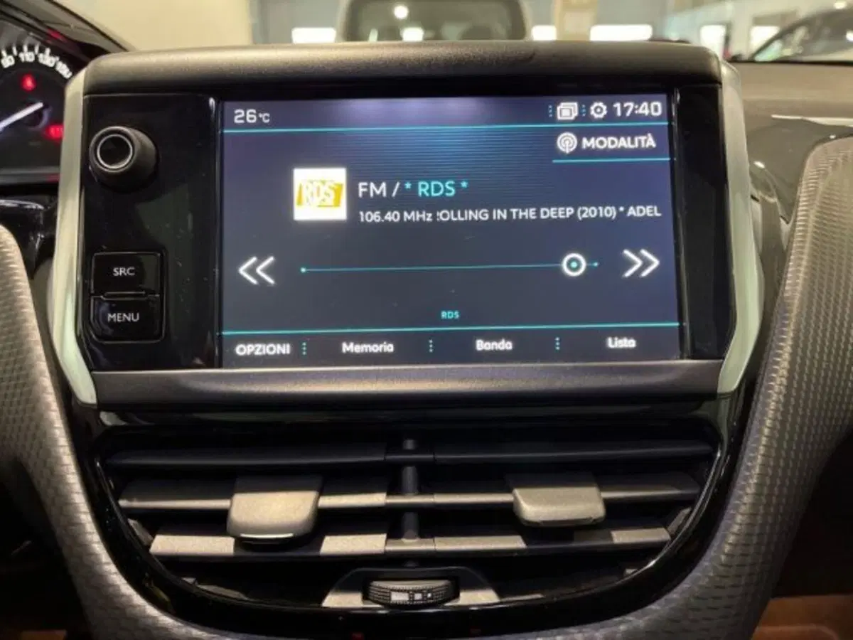 Peugeot 208 usata a Ancona (19)