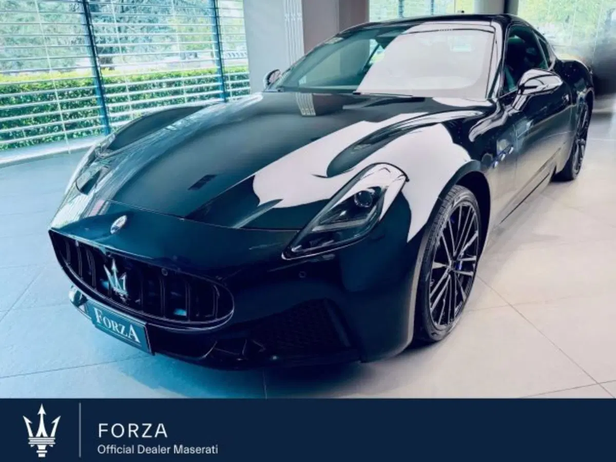 Maserati Granturismo usata a Torino