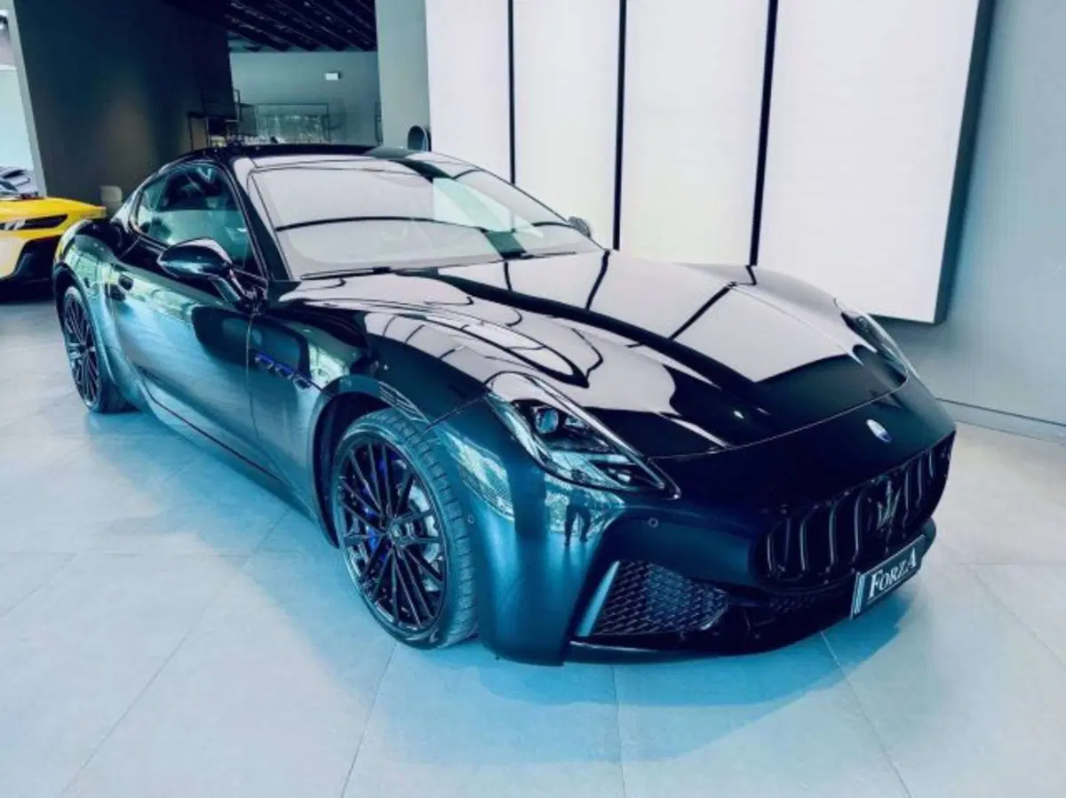 Maserati Granturismo usata a Torino (3)