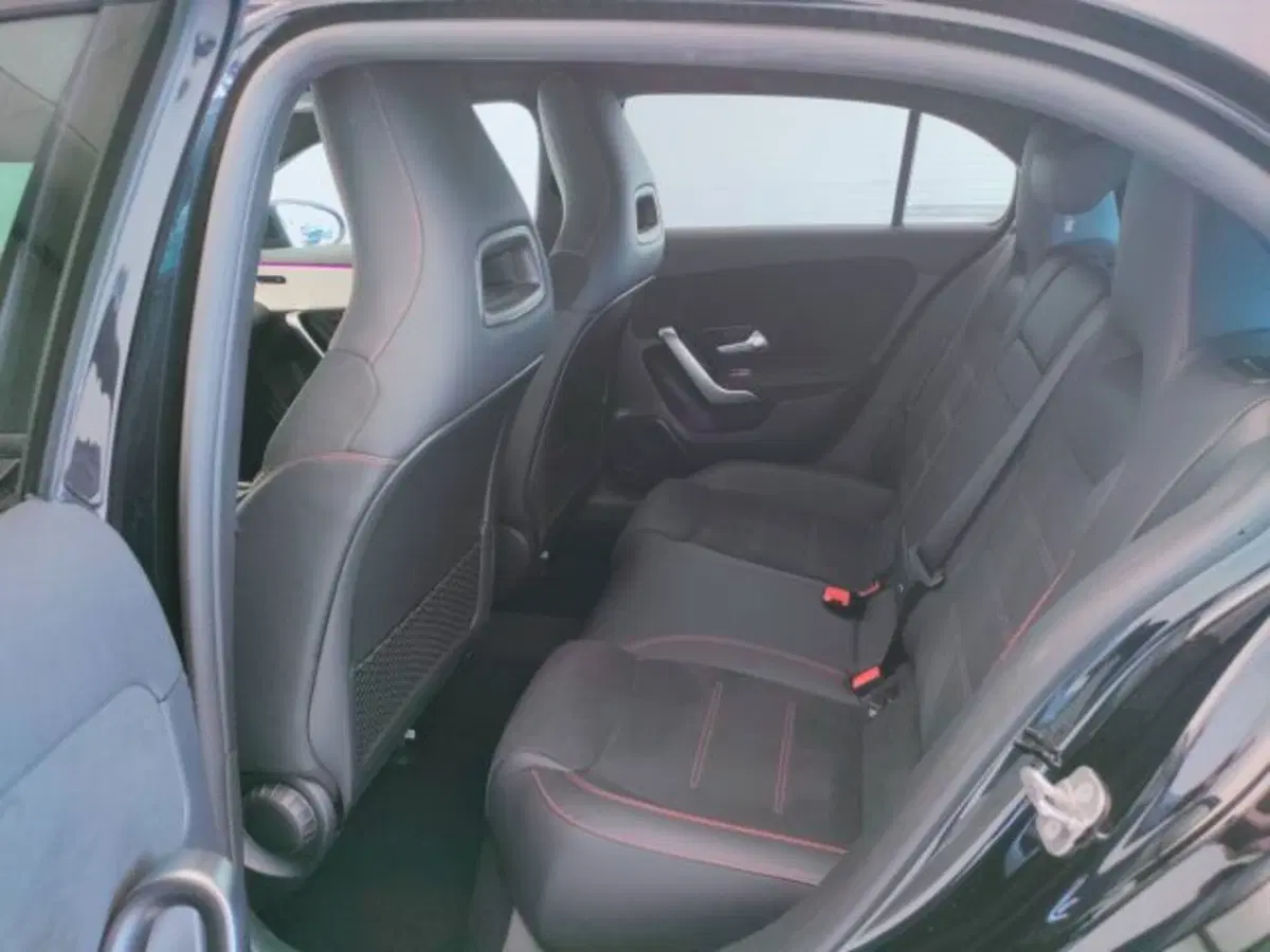 Mercedes-Benz Classe A Sedan usata a Teramo (11)