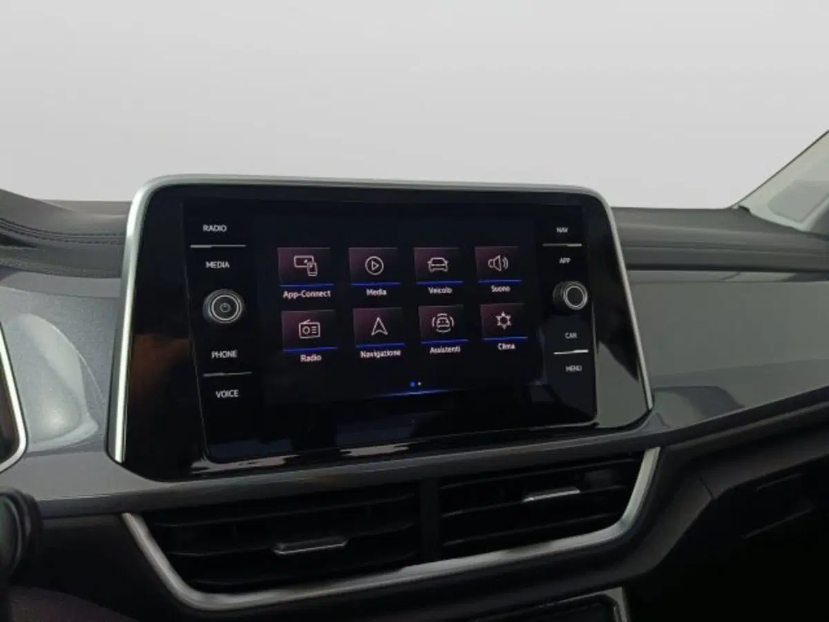 Volkswagen T-Roc usata a Teramo (13)