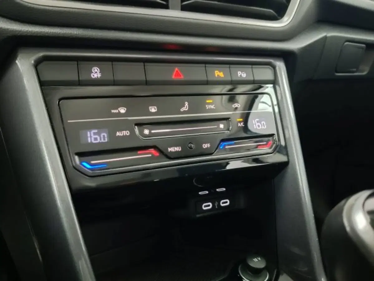 Volkswagen T-Roc usata a Teramo (14)