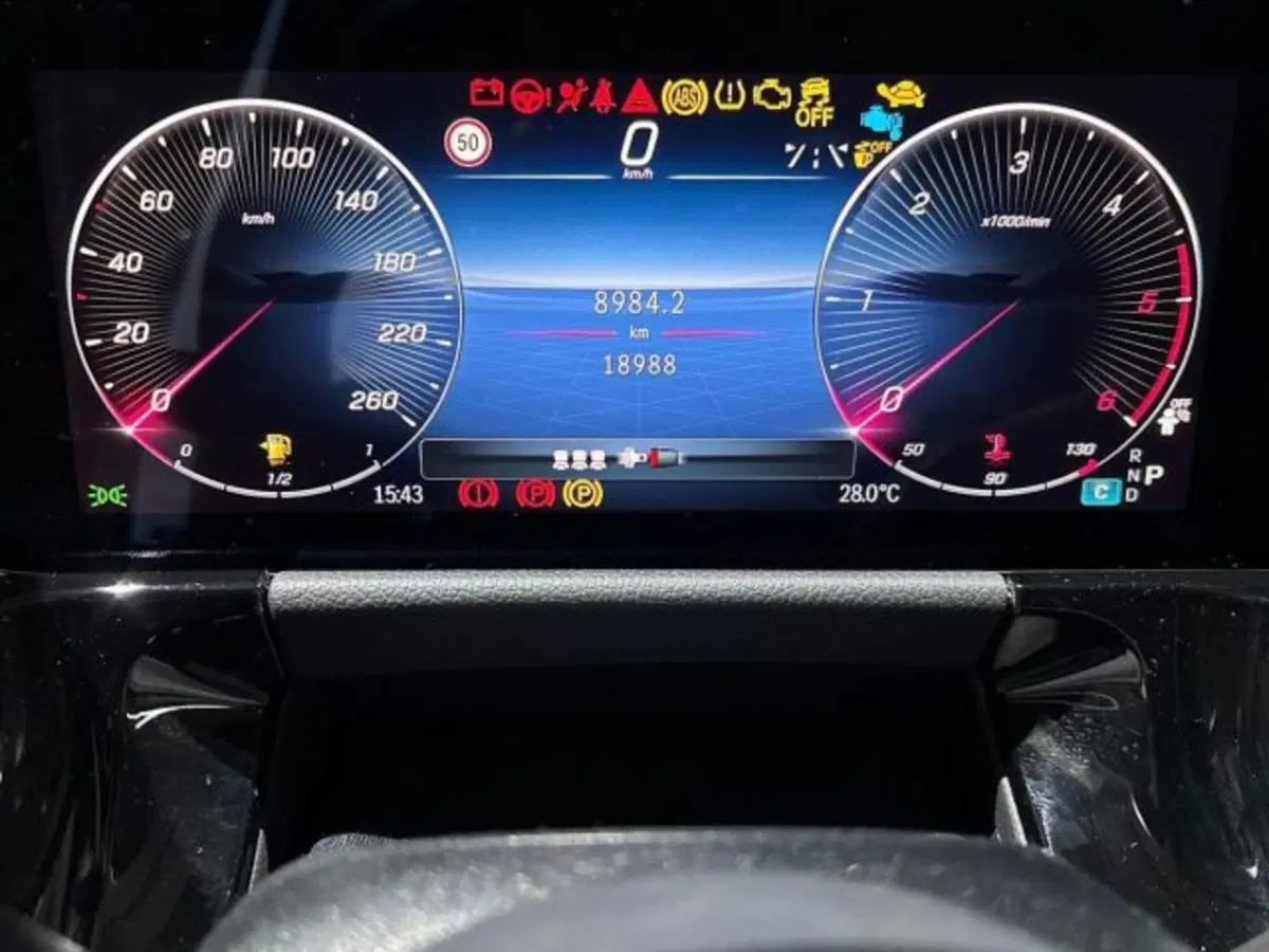 Mercedes-Benz GLA SUV usata a Bologna (13)