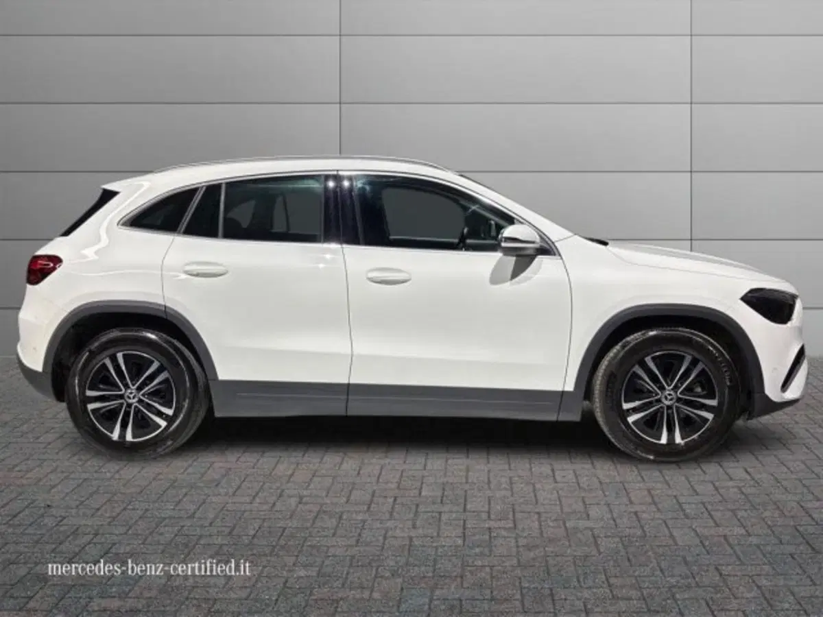 Mercedes-Benz GLA SUV usata a Bologna (5)